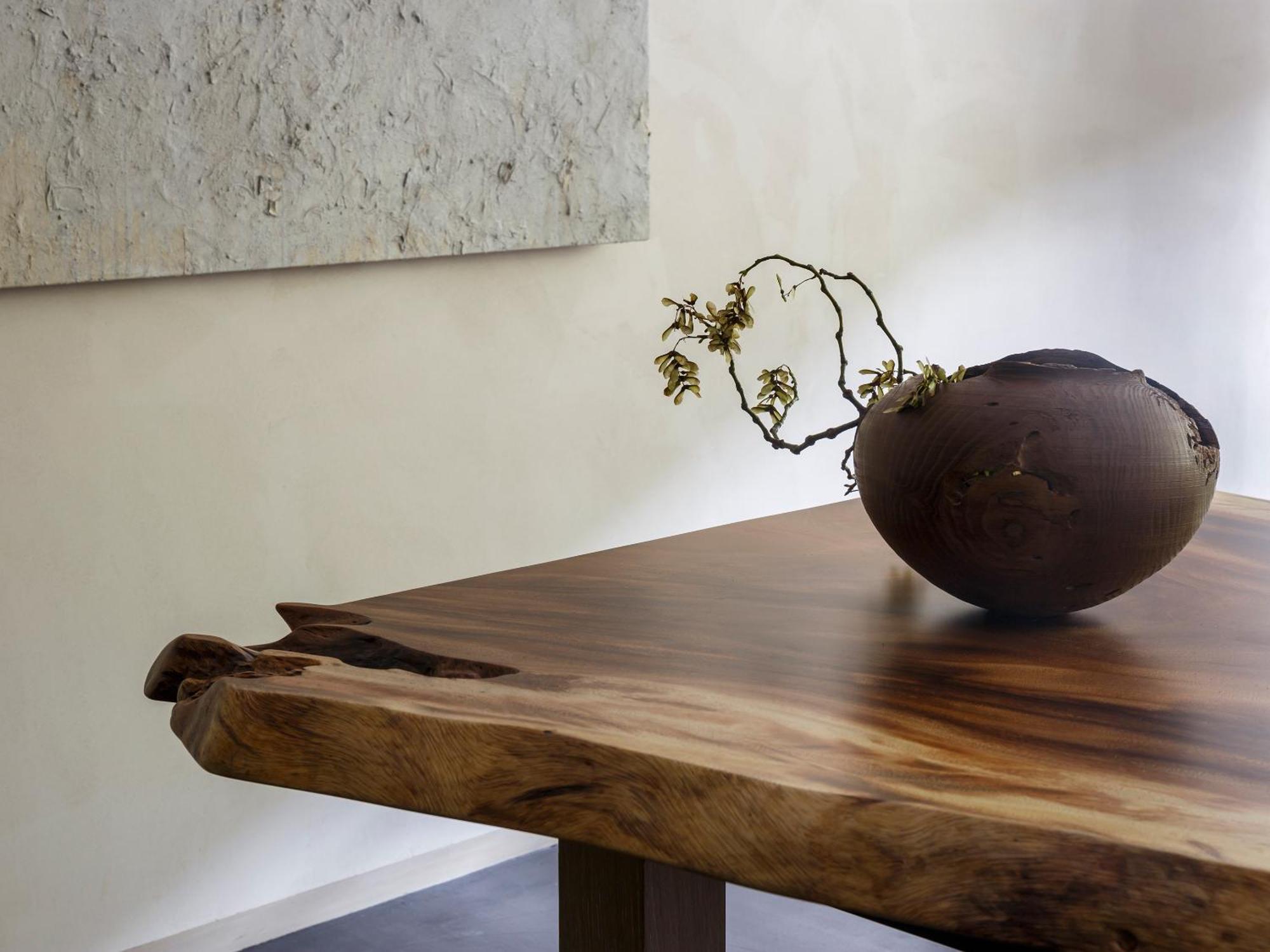 Hotel The Celestine Kyoto Gion Kültér fotó A table made from a slab of wood