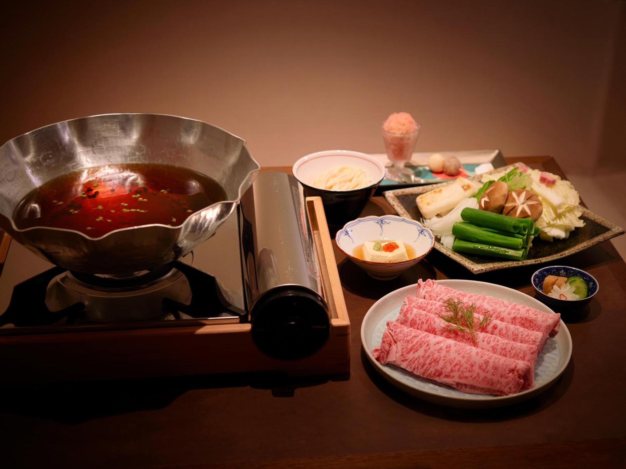 Hotel The Celestine Kyoto Gion Kültér fotó A set of dishes prepared for a hot pot