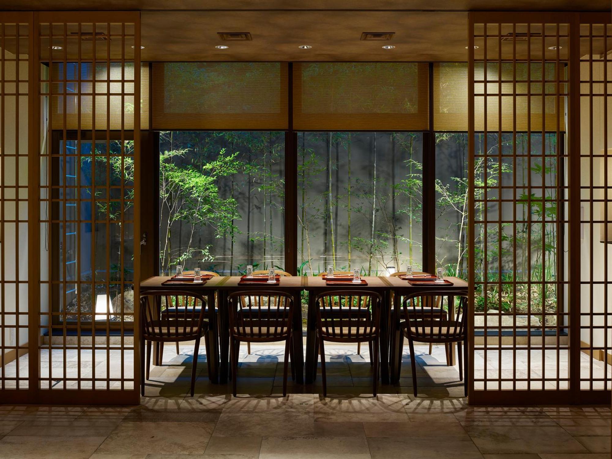 Hotel The Celestine Kyoto Gion Kültér fotó A shōji